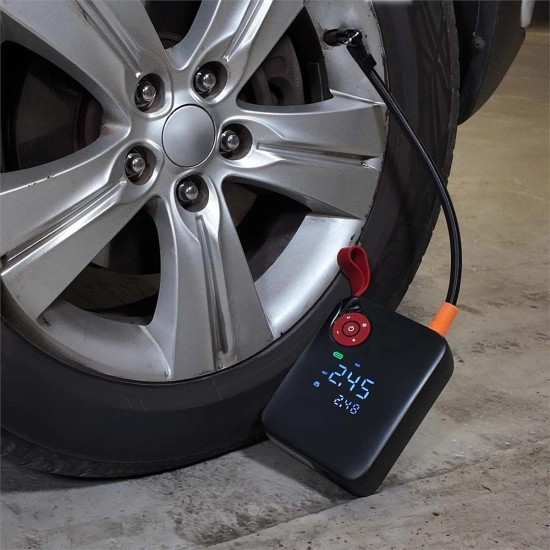 Jump Starter Power Bank z funkcją rozruchu i kompresorem latarka 4 w 1 12V 7.2Ah 600A-109672