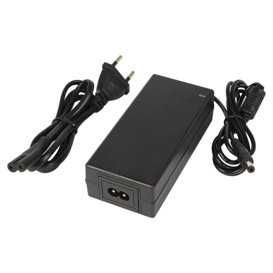 Zasilacz impulsowy 24V 48W 2000mA 2A 2.1mm x 5.5mm (+) plus w środku