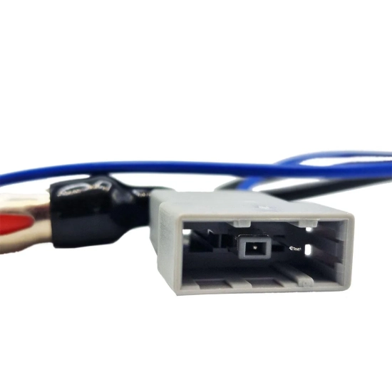 Redukcja antenowa Nissan GT13SH-2/1PP-HU - DIN prosty-5334
