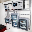 Zasilacz awaryjny instalacyjny WETU V-2012 12V / 230V 2000W 5 programów,czysty sinus, UPS-5731
